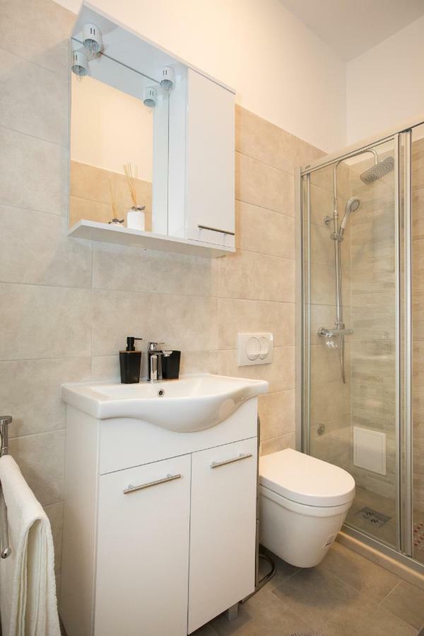 Apartment Lorka ดูบรอฟนิก ภายนอก รูปภาพ