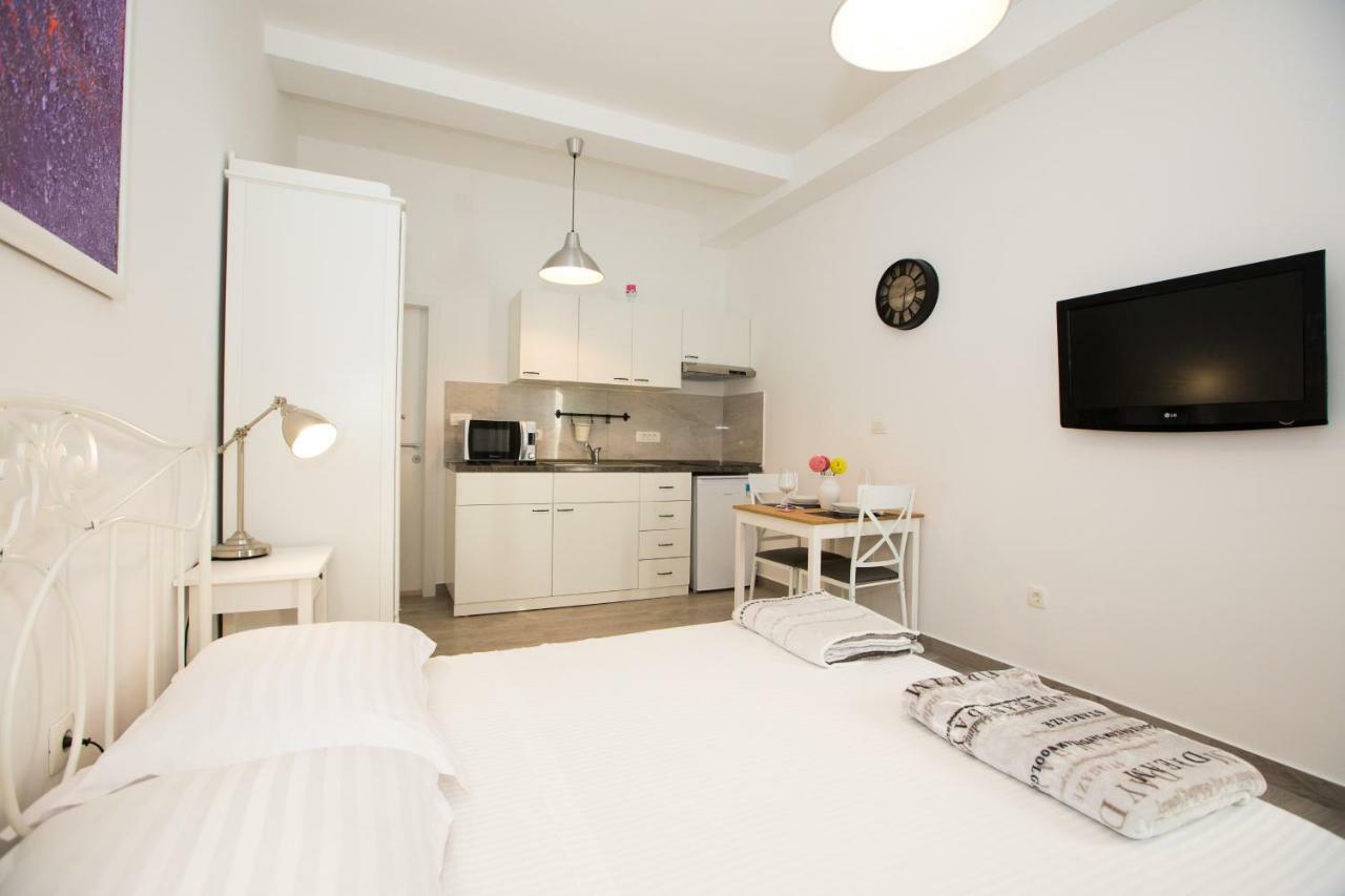 Apartment Lorka ดูบรอฟนิก ภายนอก รูปภาพ
